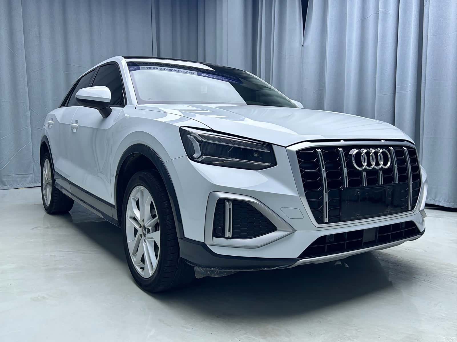 Audi Q2L, 2022 3