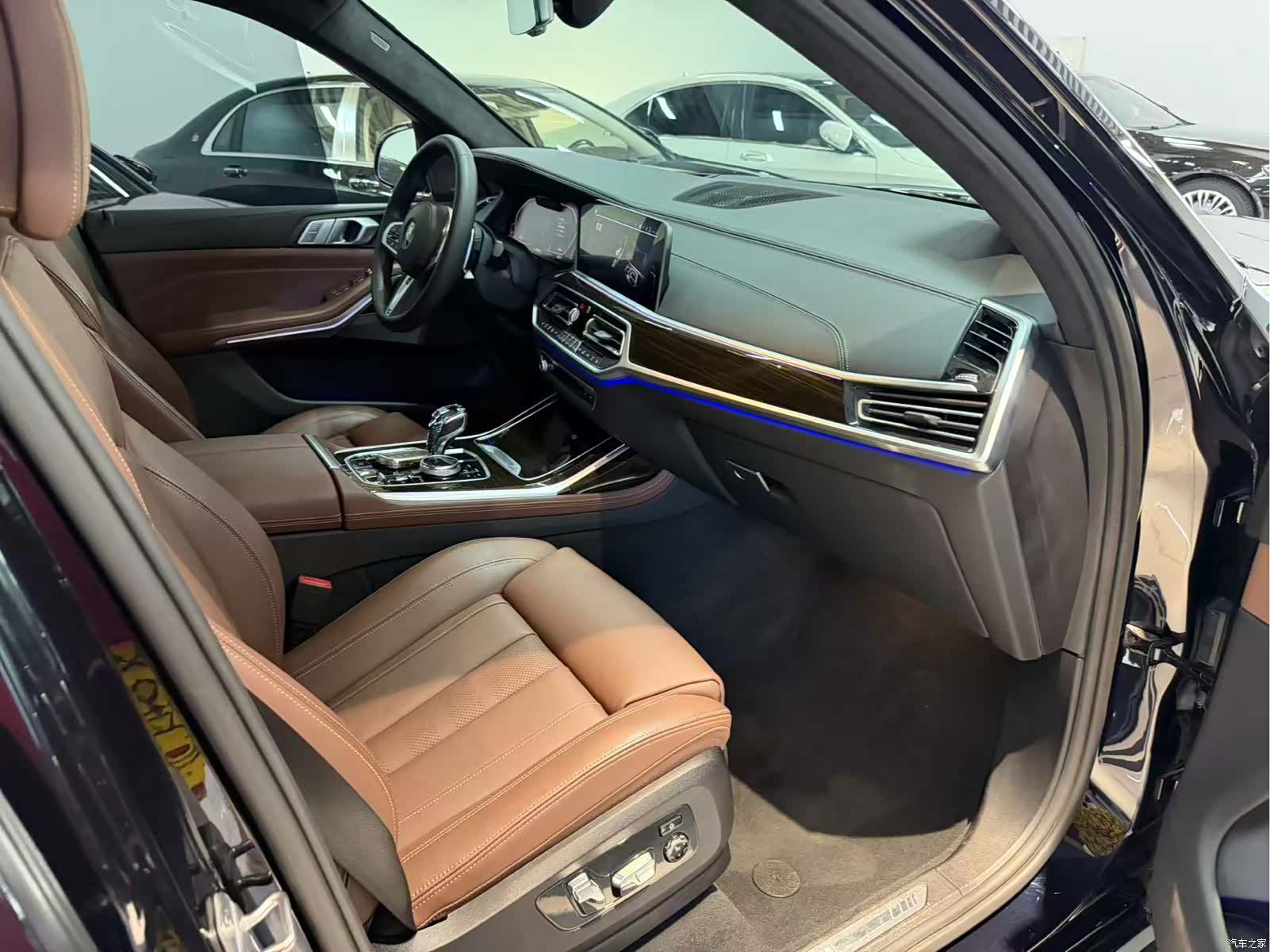 BMW X7, 2019 8