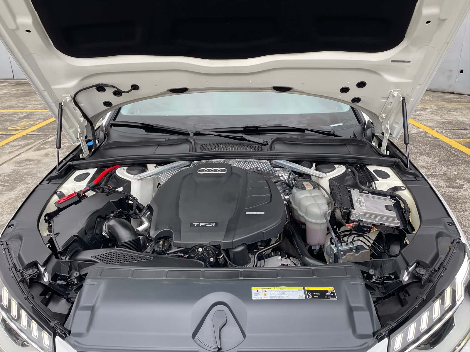 Audi A4L, 2021 25