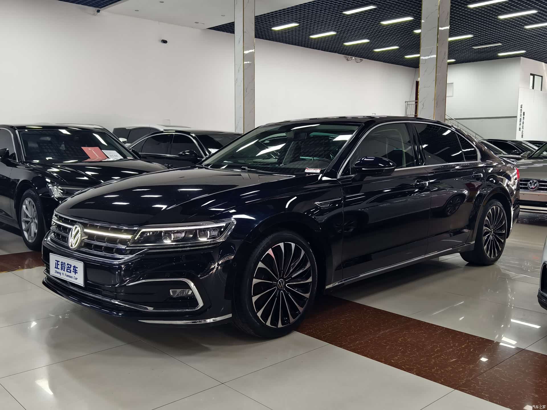 Volkswagen Phideon, 2022 1