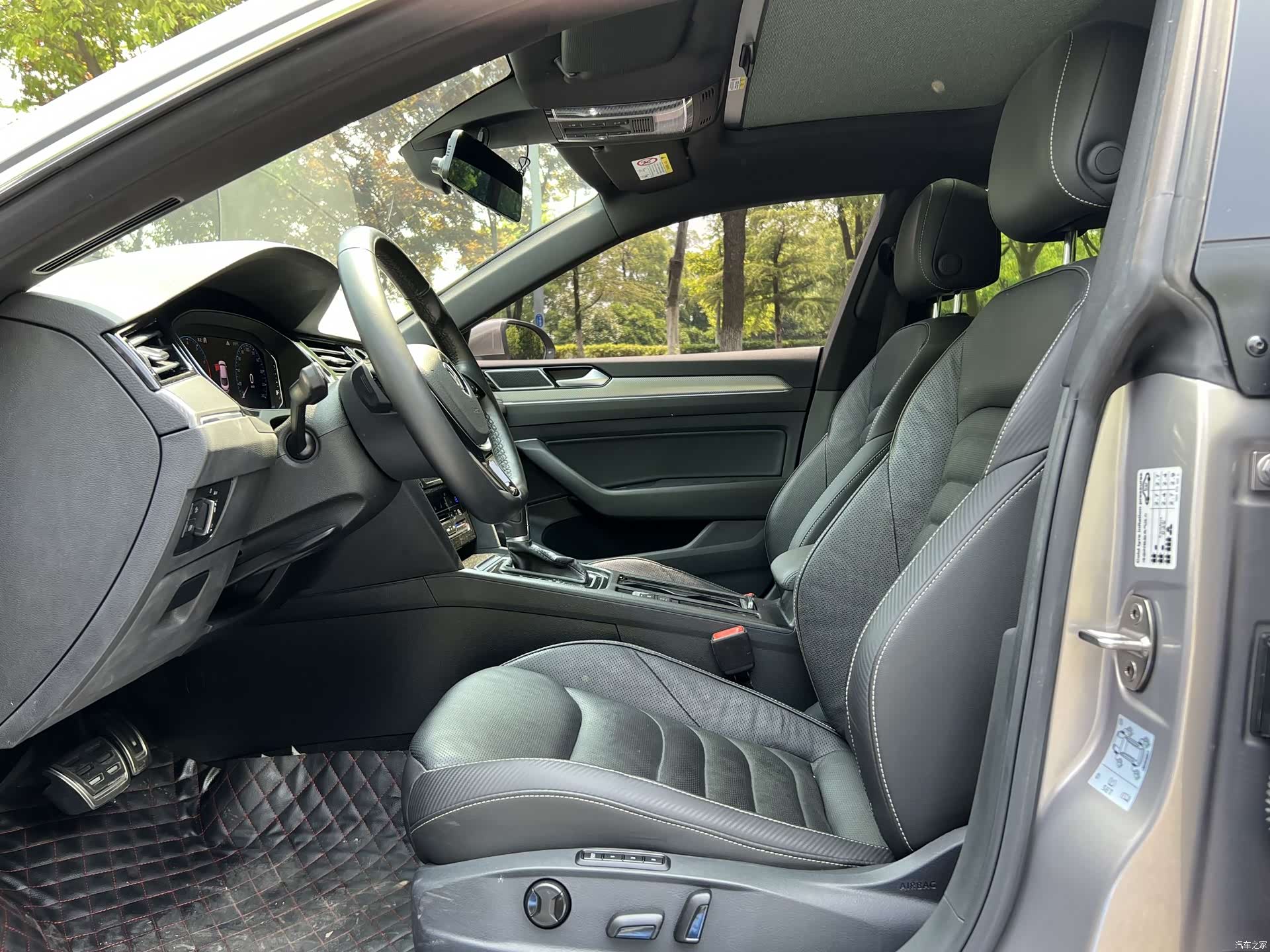 Volkswagen CC, 2020 все фото