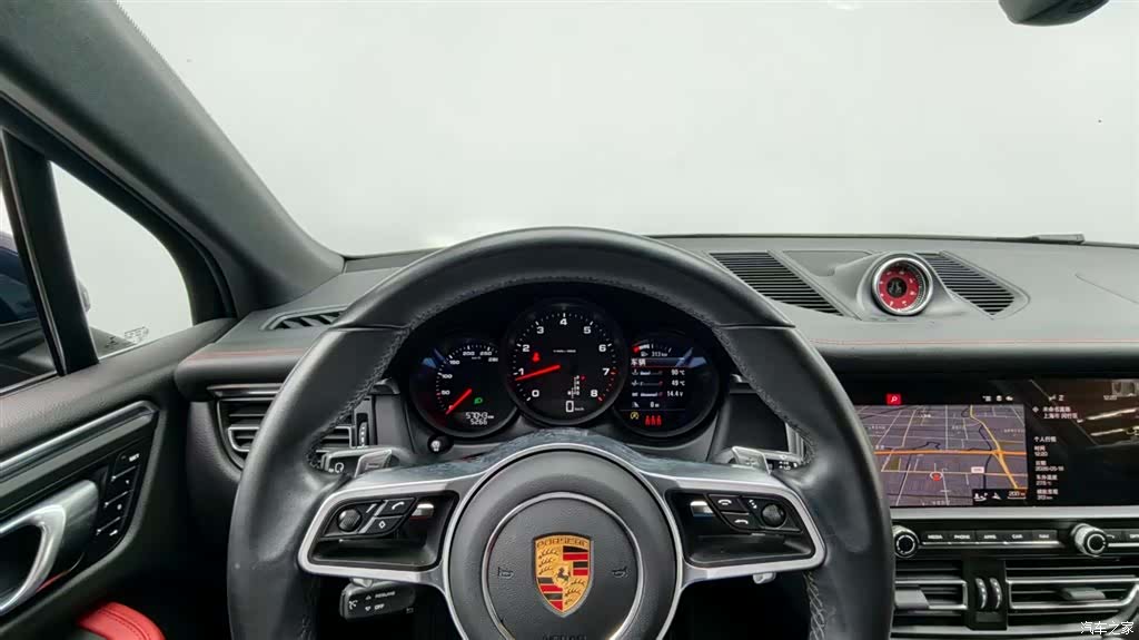 Porsche Macan, 2021 9