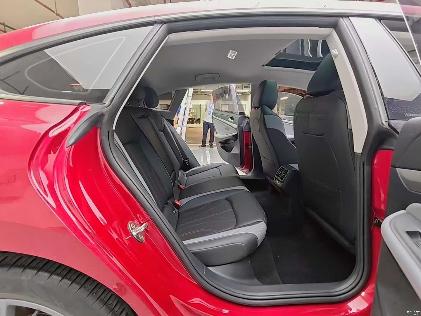 Volkswagen Lamando, 2022 12