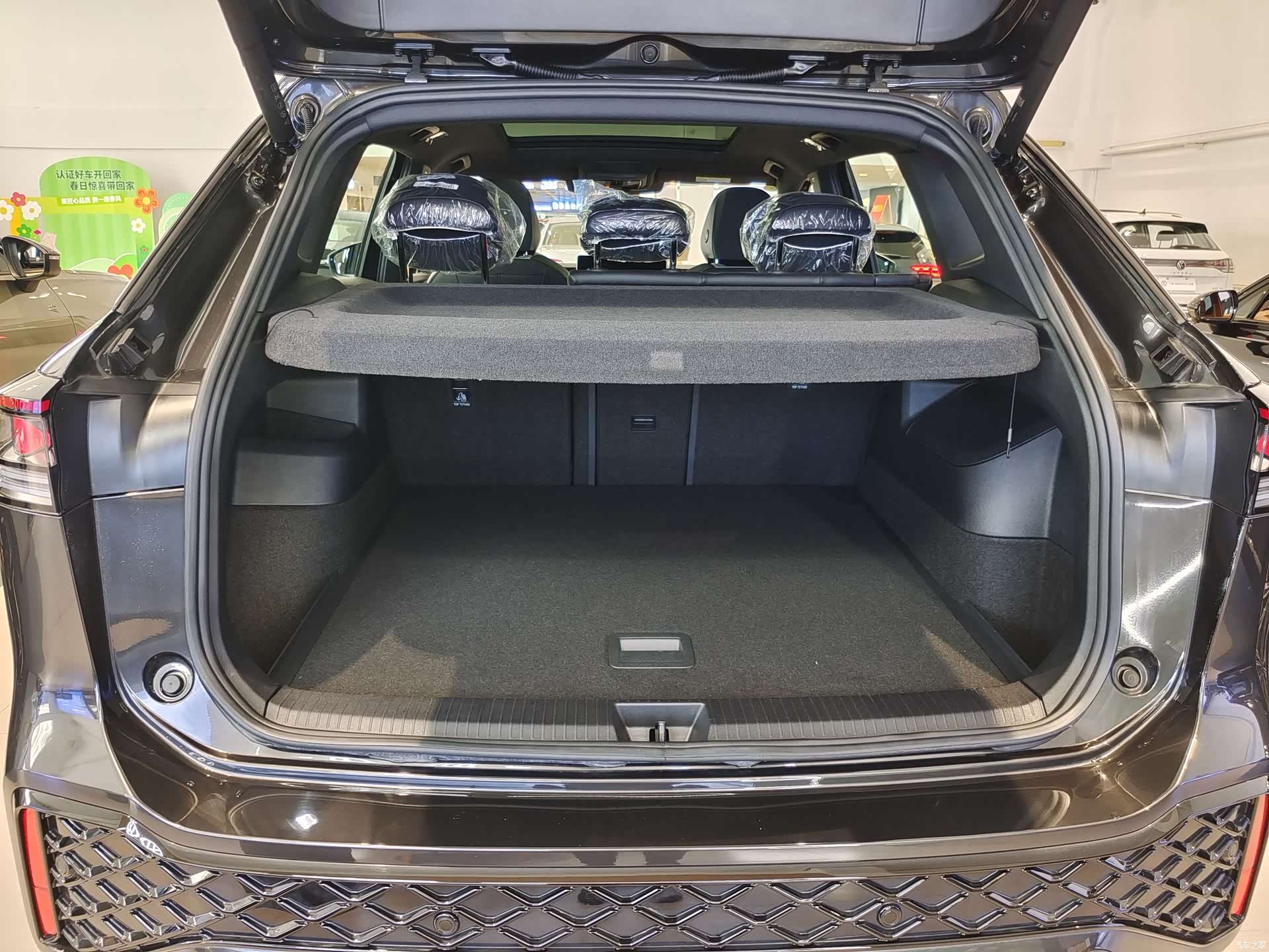 Volkswagen Tayron, 2025 10