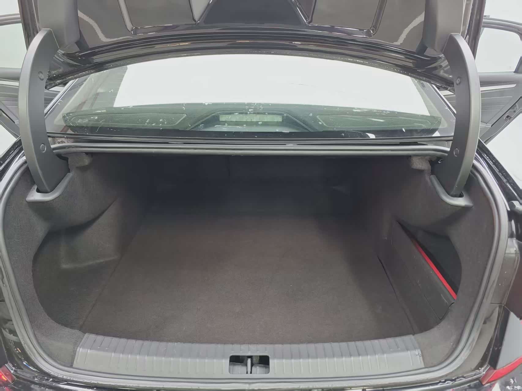 Volkswagen Passat, 2022 8
