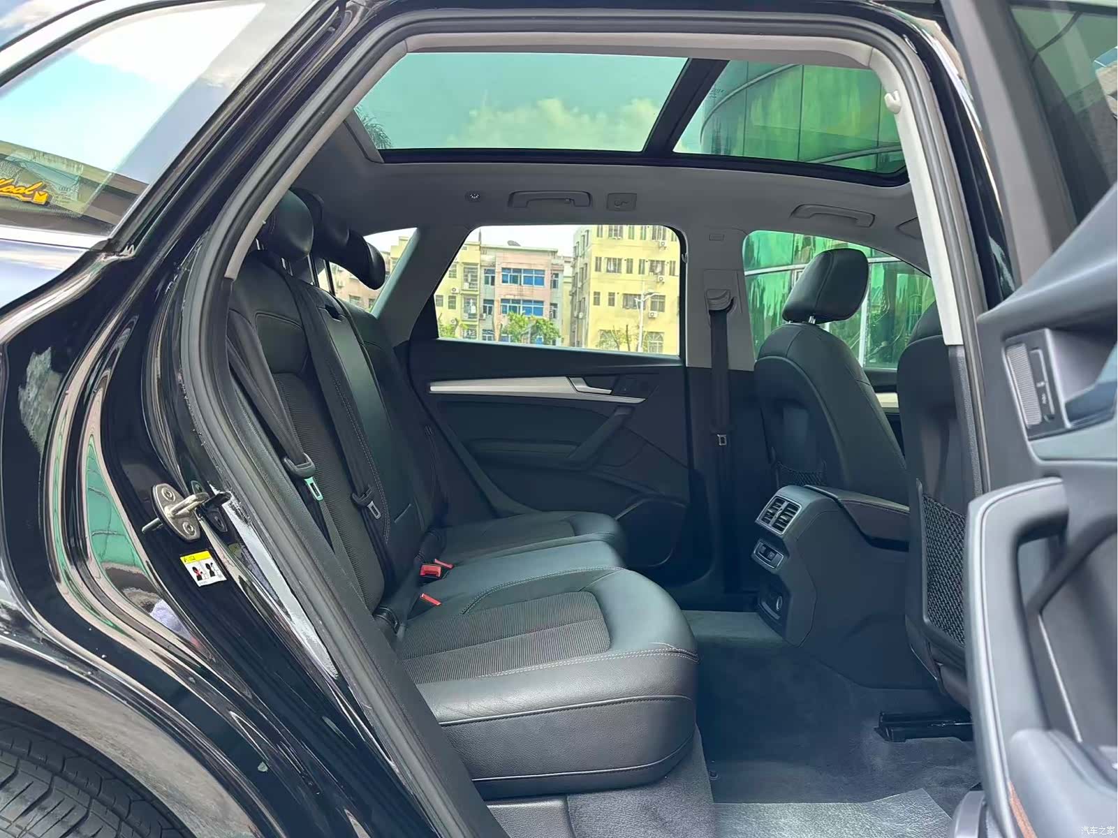 Audi Q5L, 2018 10