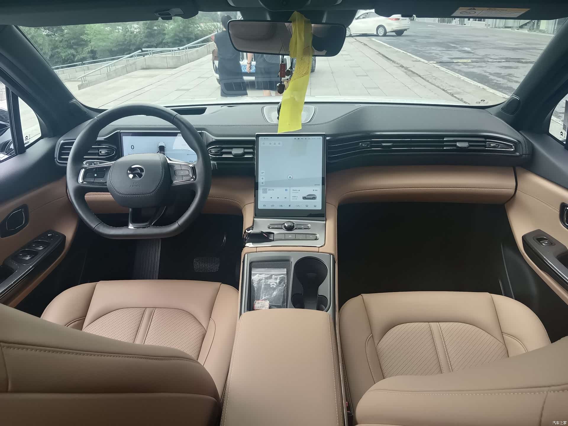 NIO ES6, 2022 11