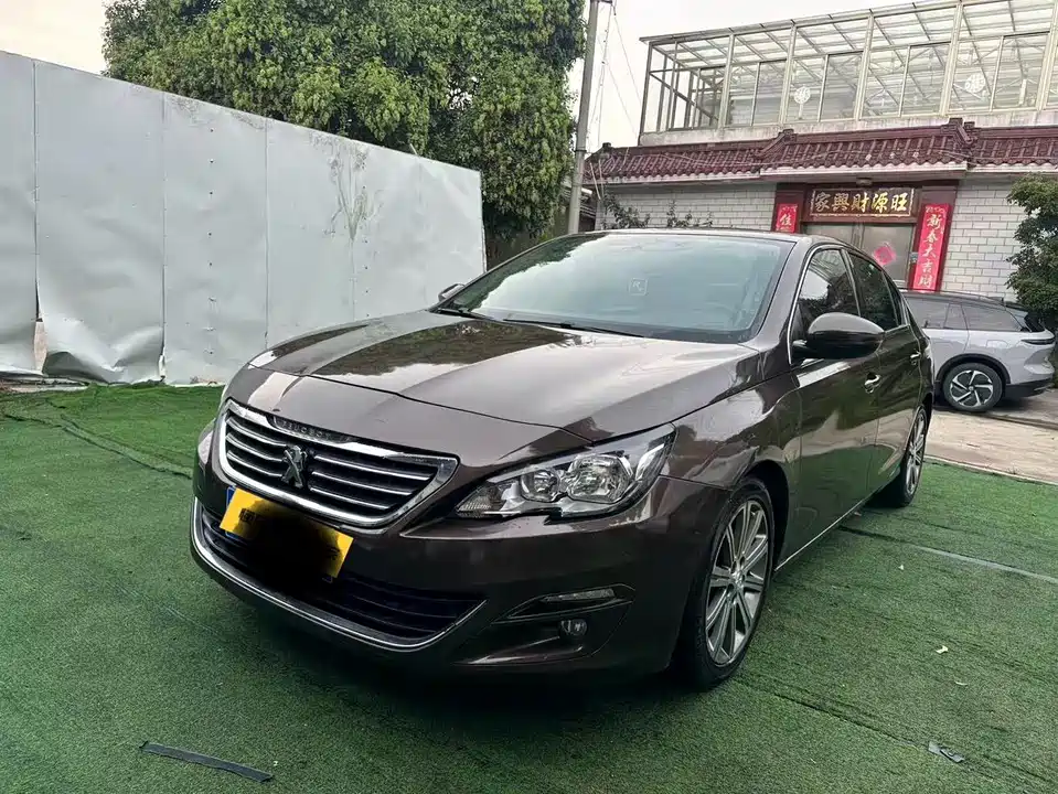 Peugeot 408