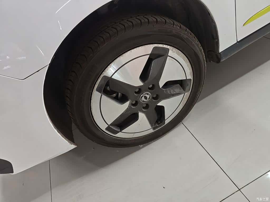 DongFeng E70, 2023 25