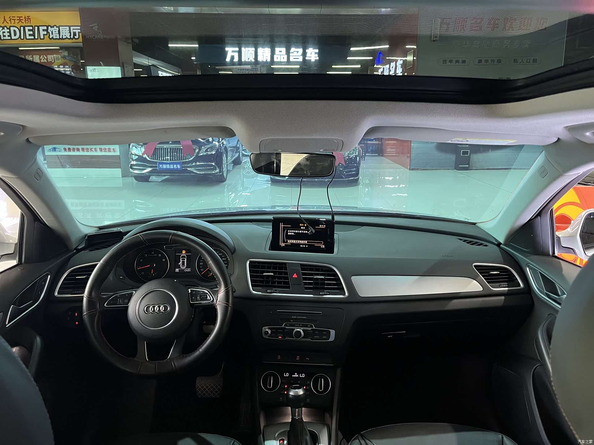 Audi Q3, 2018 16