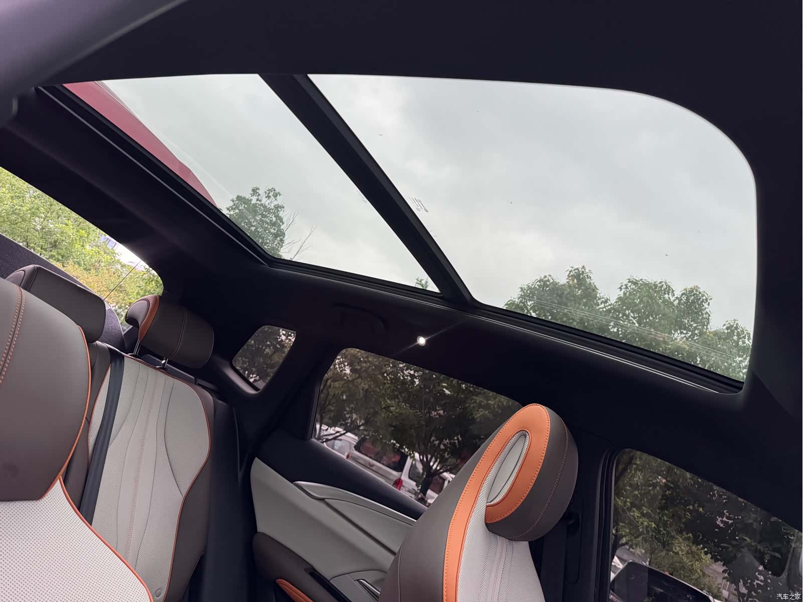 BYD Song, 2022 18