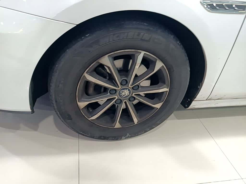 BYD Qin, 2020 25