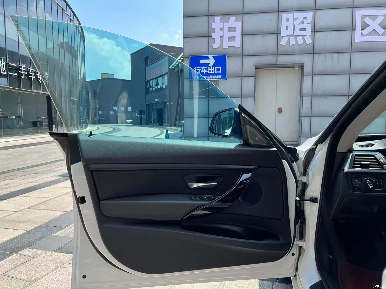 BMW 3 Series, 2019 7