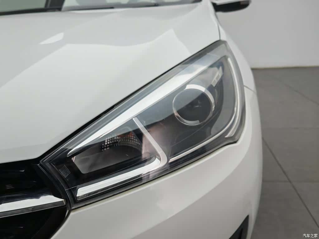 Chery 5, 2017 7