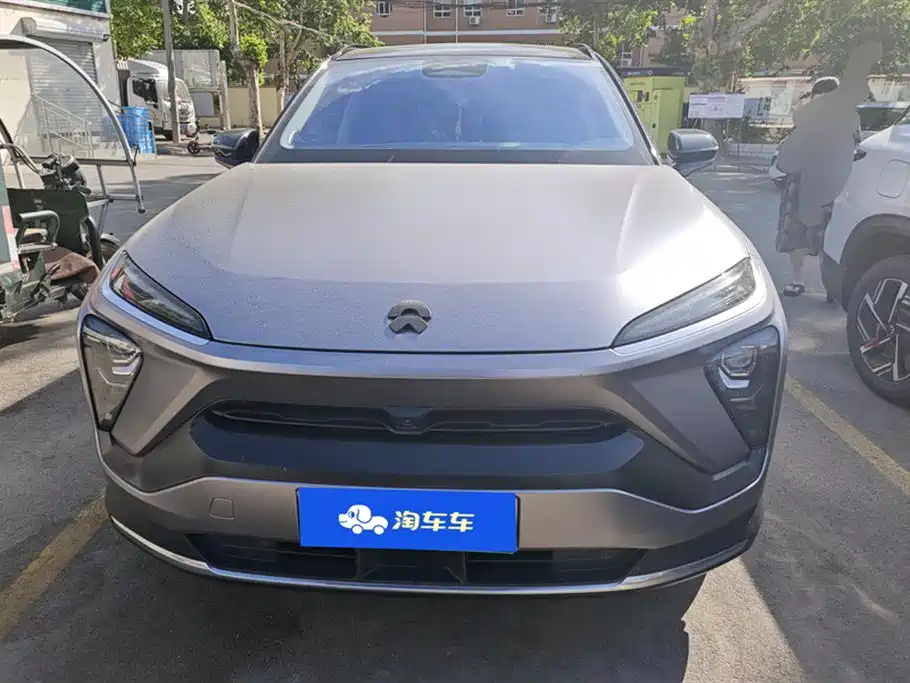 NIO ES6