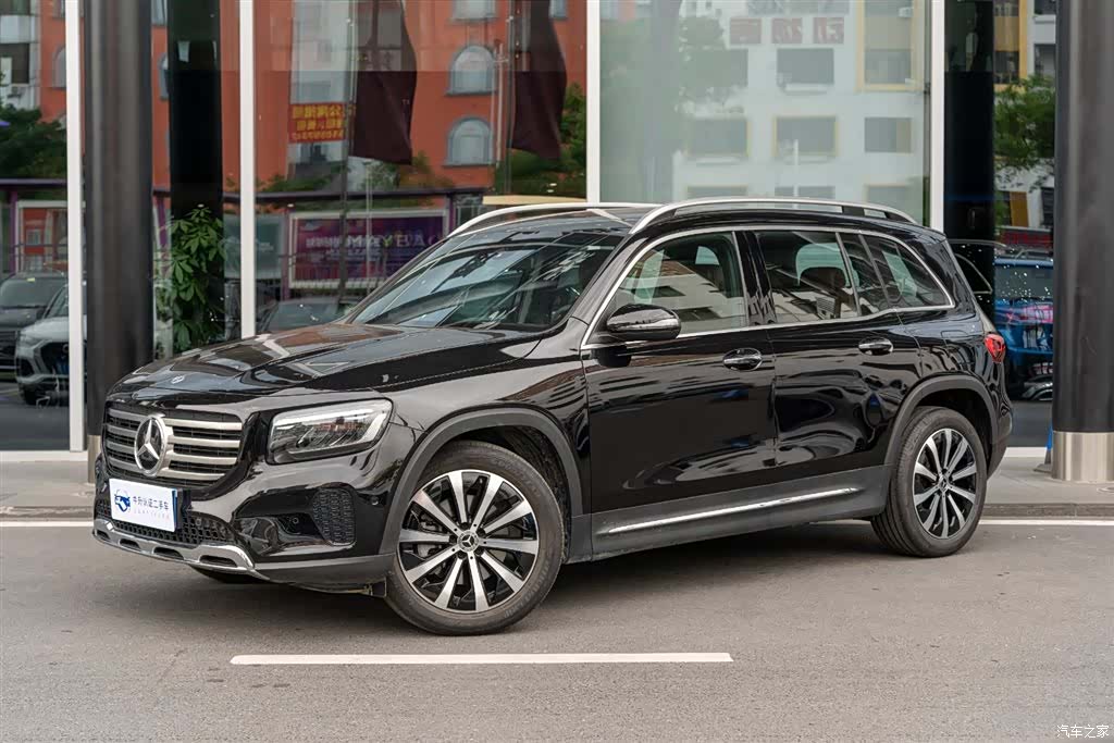 Mercedes-Benz GLB, 2025 19