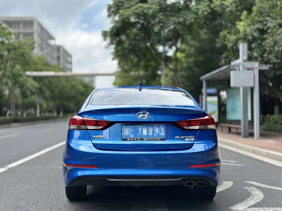 Hyundai Lead