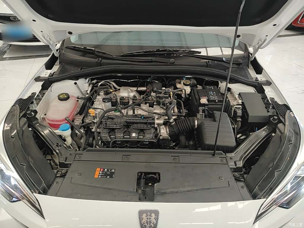 Roewe i5, 2025 20