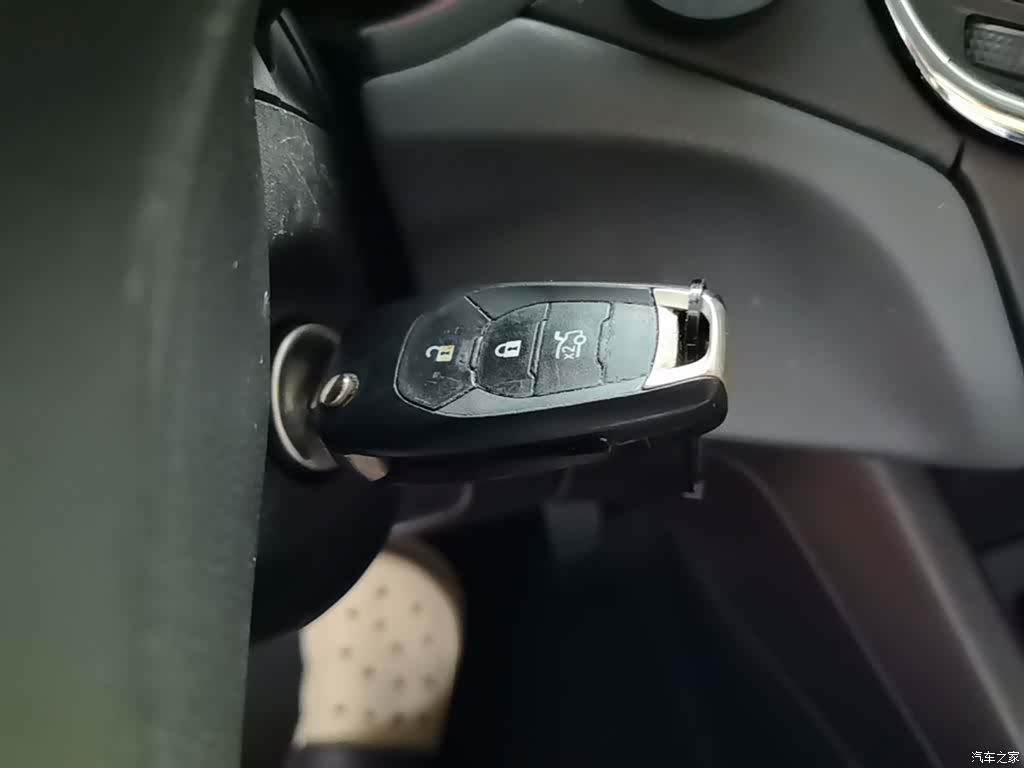 Chevrolet 320, 2018 9