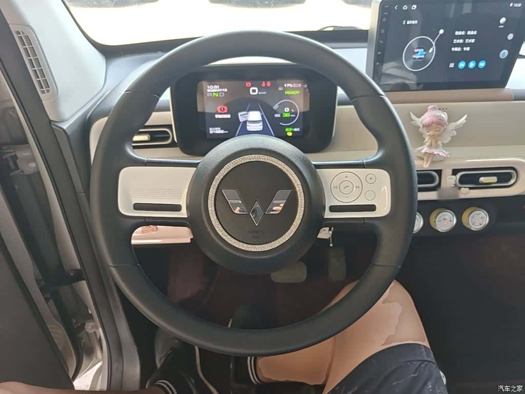 Wuling MINIEV, 2024 11