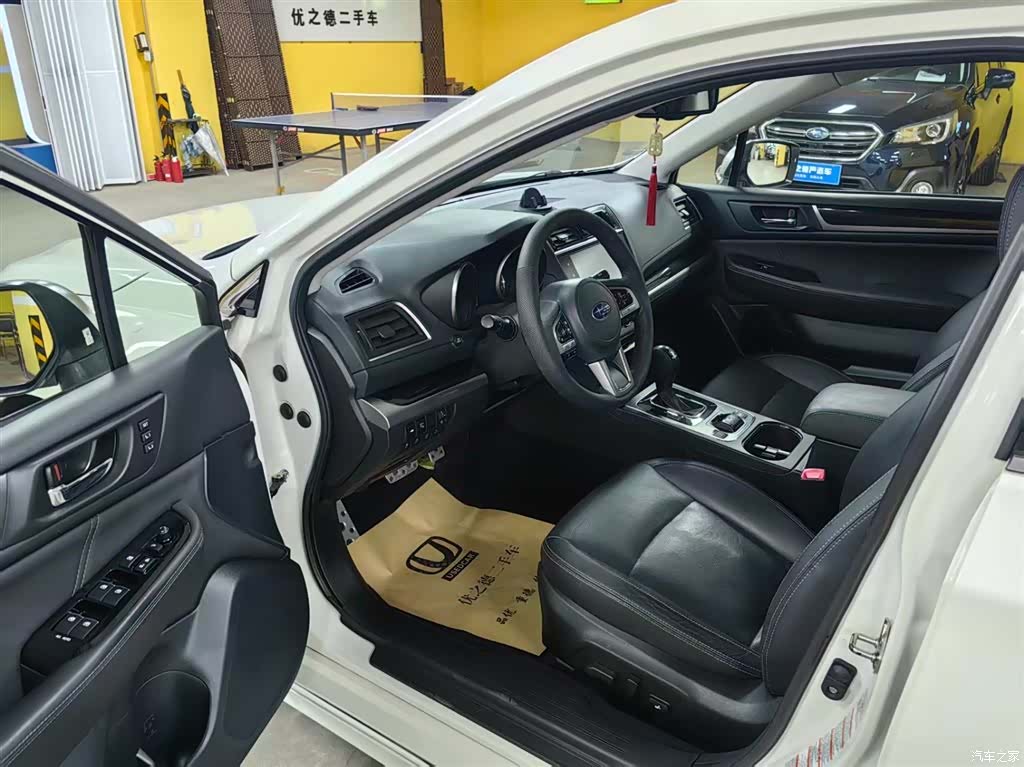 Subaru Legacy, 2017 10