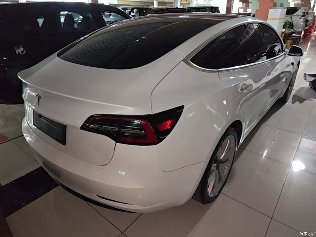 Tesla Model 3, 2020 7