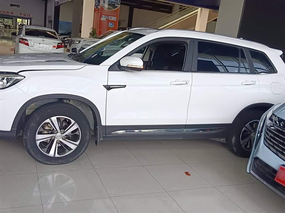 Changan CS75
