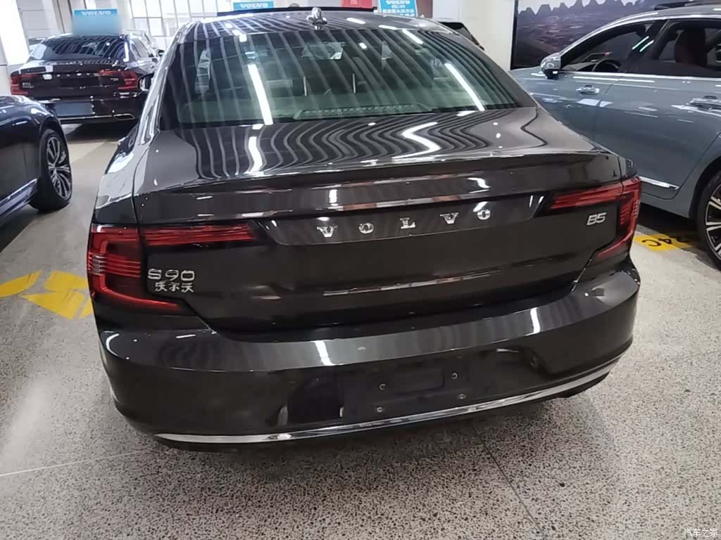 Volvo S90, 2021 6