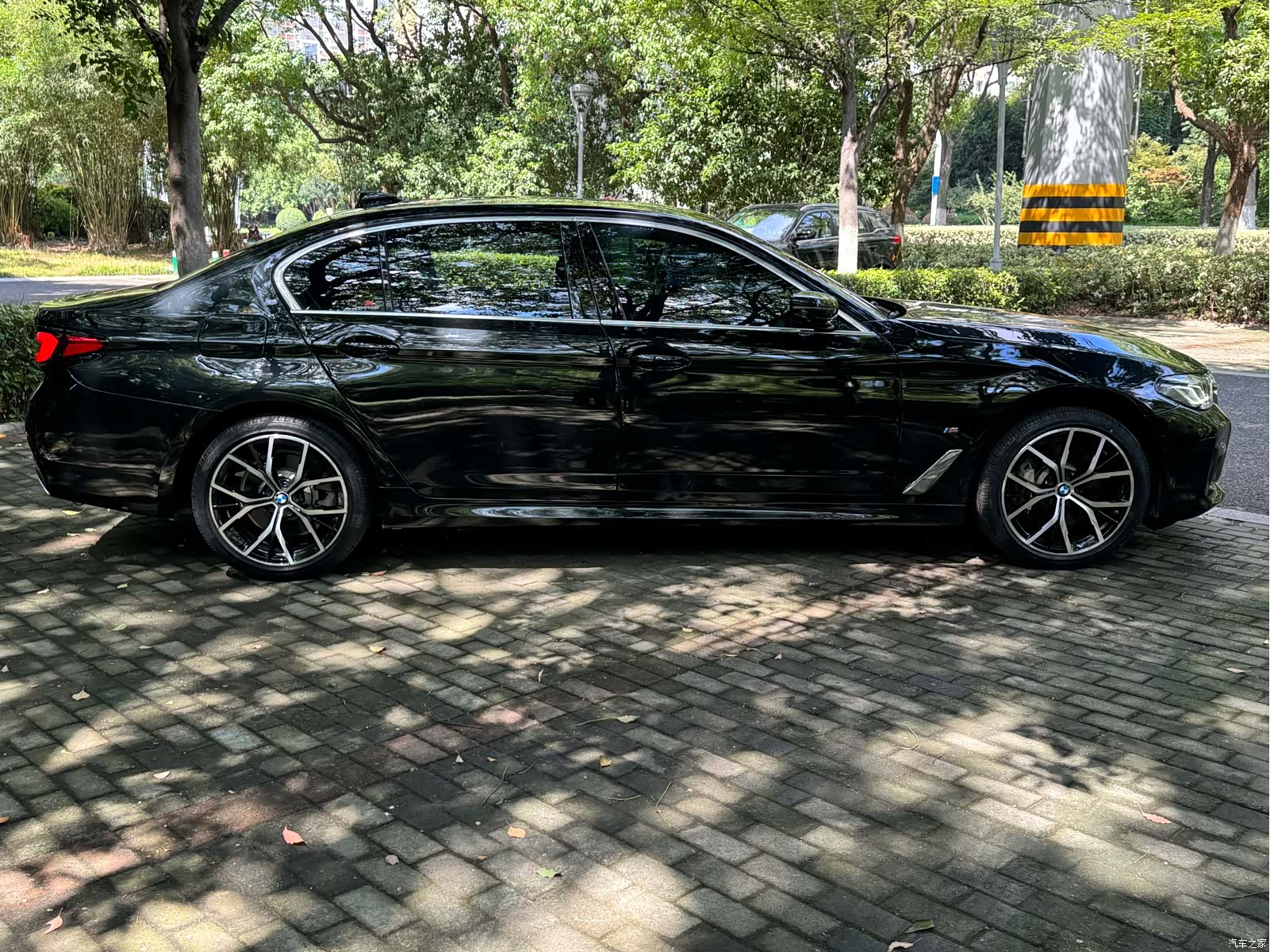 BMW 5 Series, 2022 8