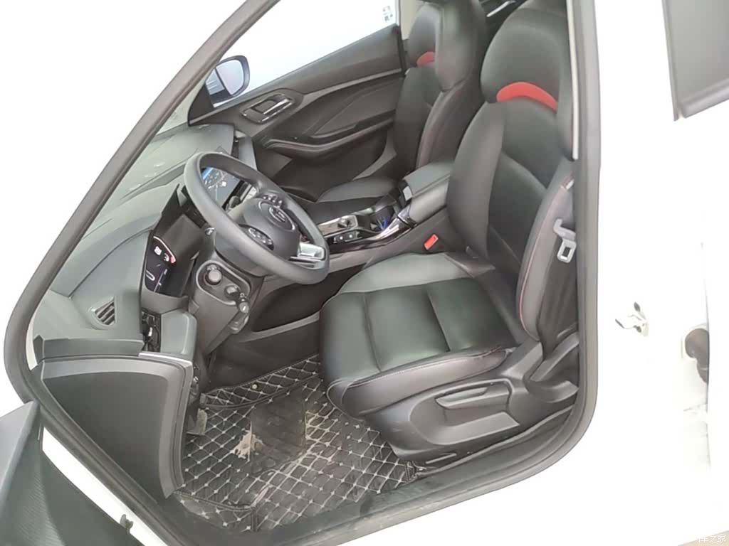 MG MG5, 2021 15