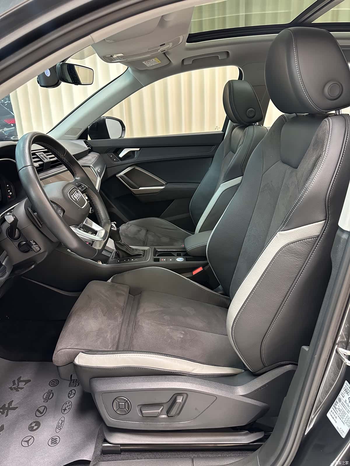 Audi Q3, 2023 8