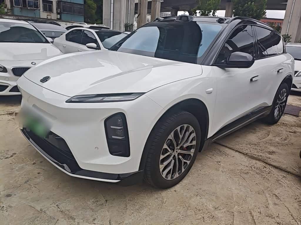 NIO ES6