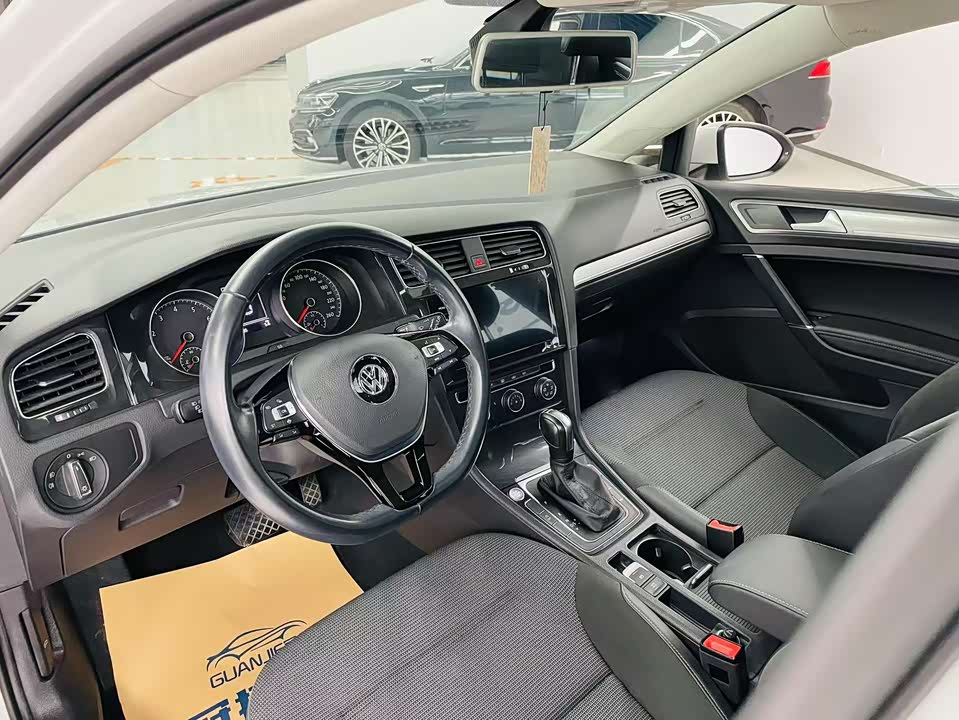 Volkswagen golf Volkswagen golf