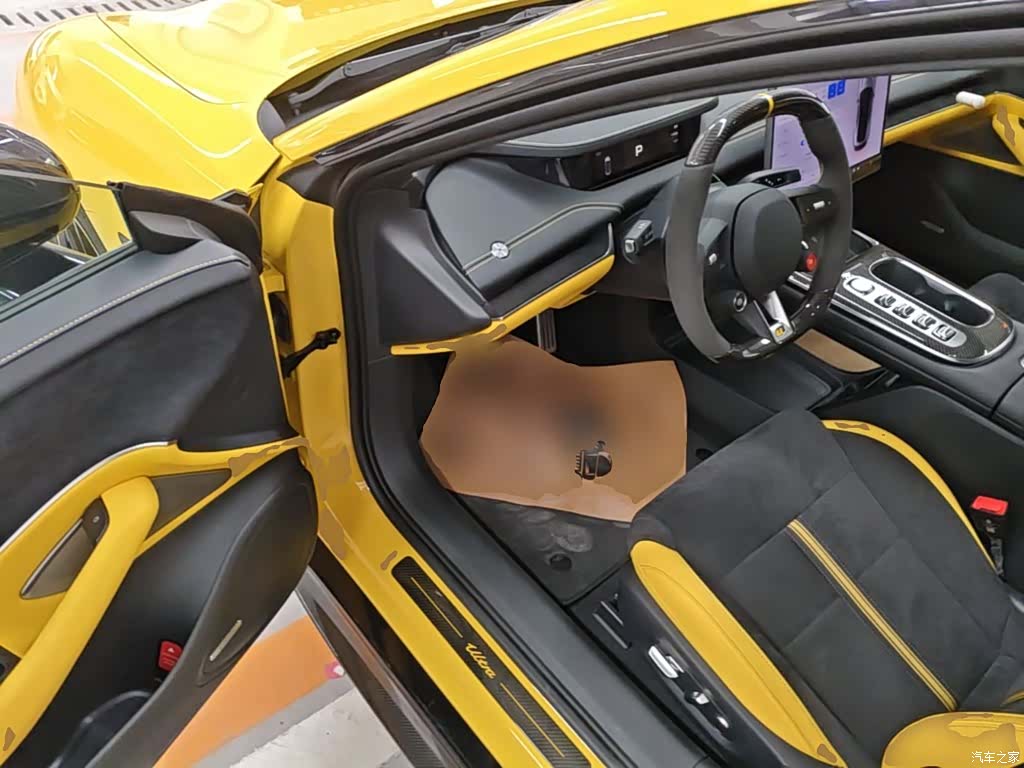 Xiaomi SU7, 2025 16