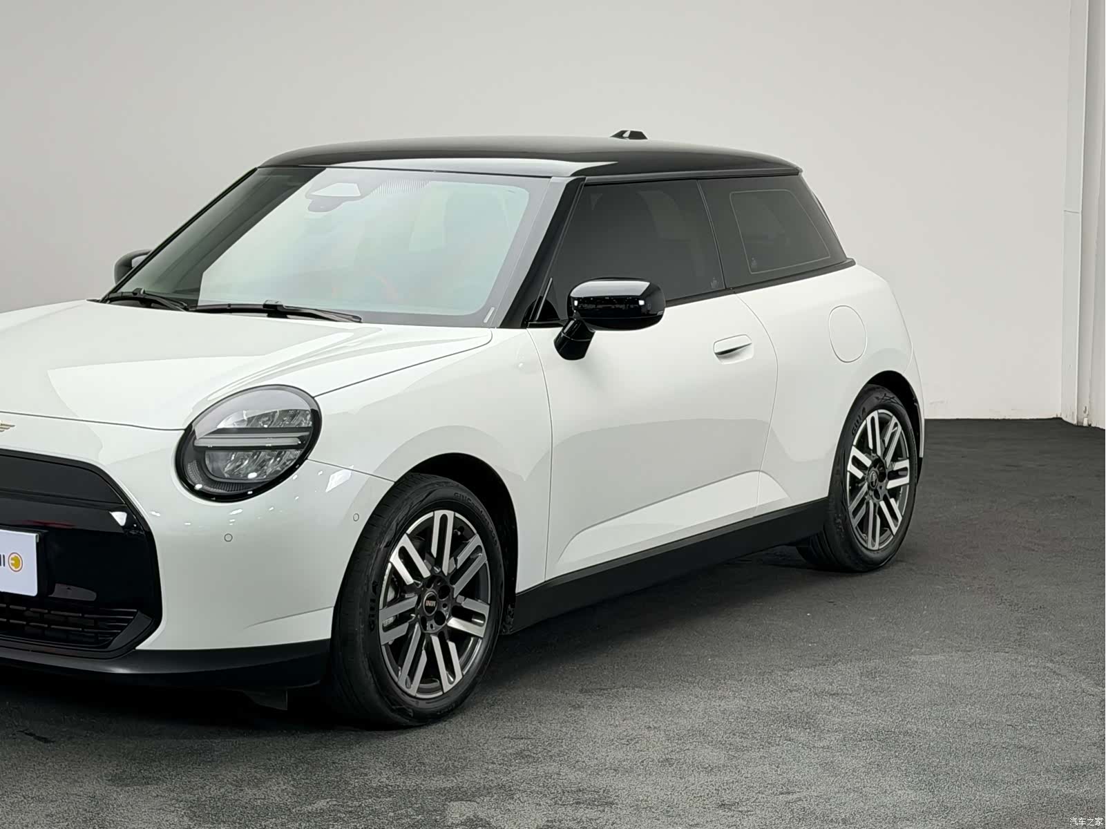 Mini Cooper, 2025 все фото