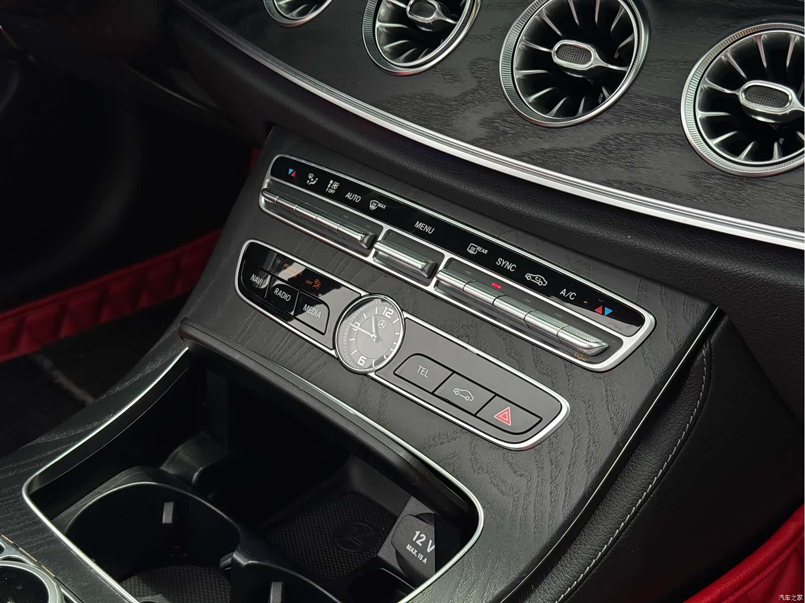 Mercedes-Benz E-Class, 2018 21