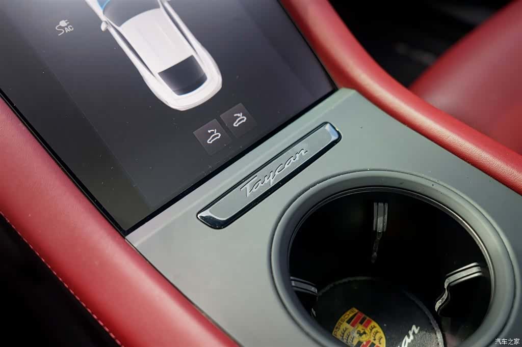 Porsche Taycan, 2022 17
