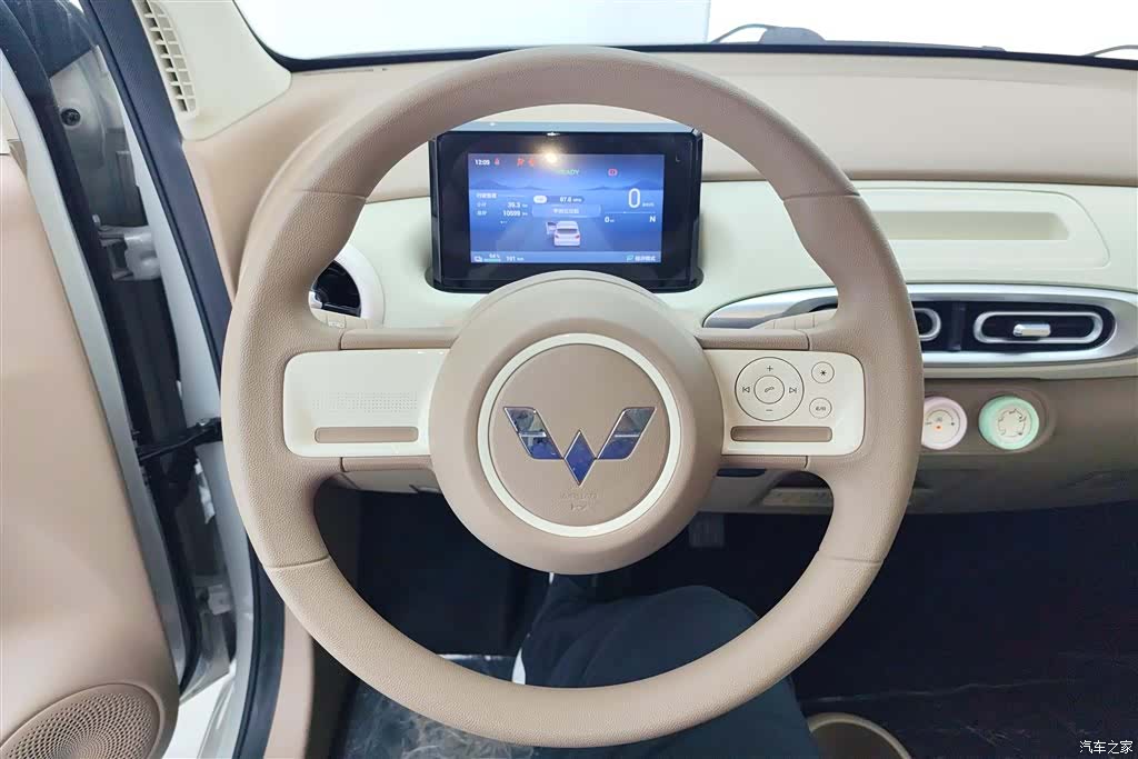 Wuling MINIEV, 2025 15