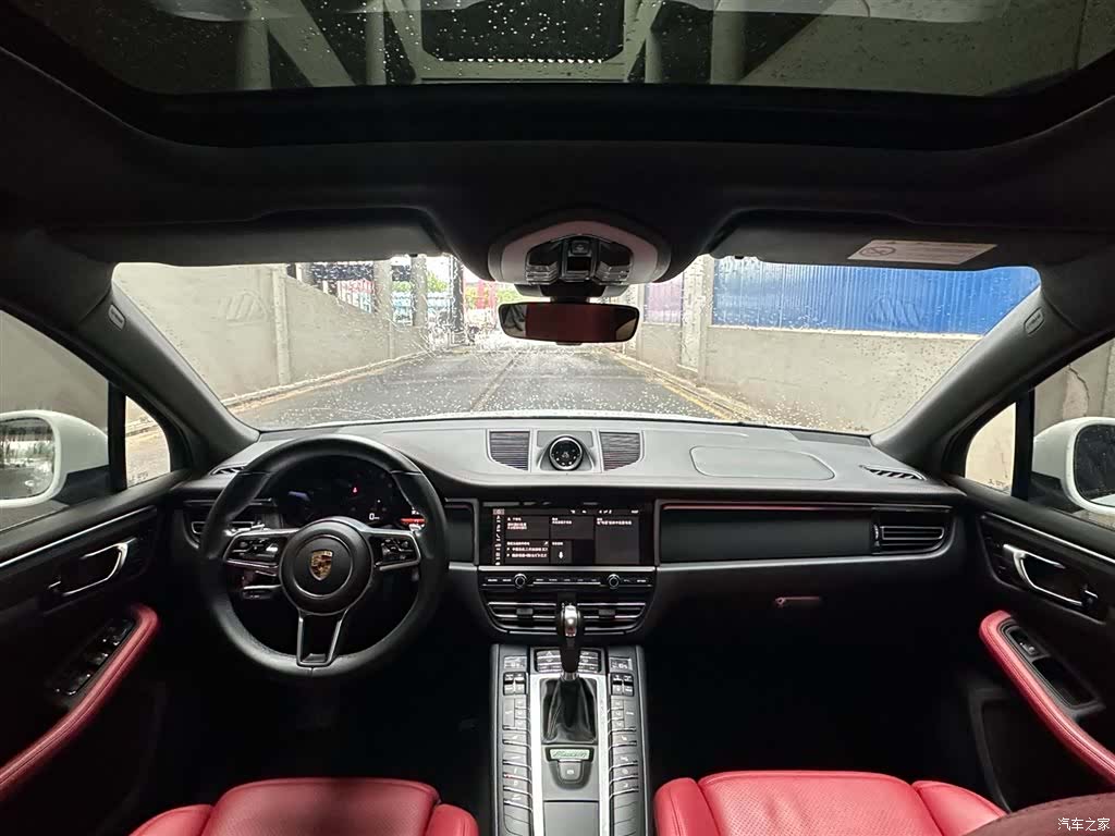 Porsche Macan, 2020 11
