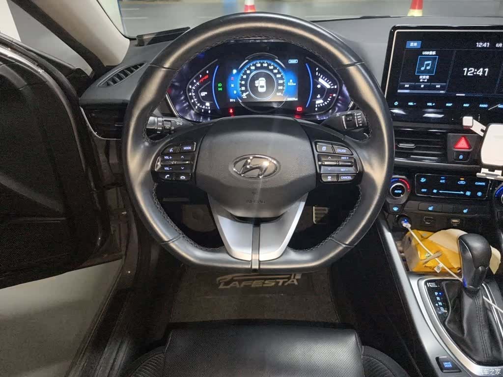 Hyundai Lafesta, 2019 6