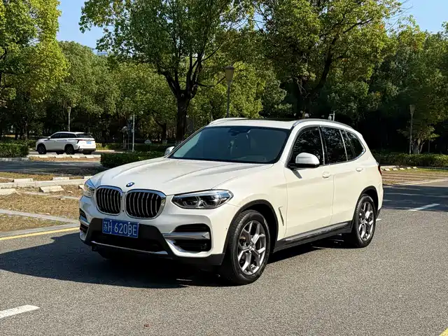 BMW X3 2021 — купить из Китая под заказ