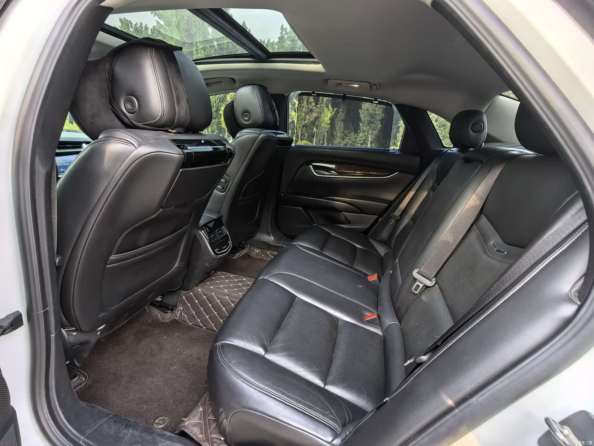 Cadillac XTS, 2016 14