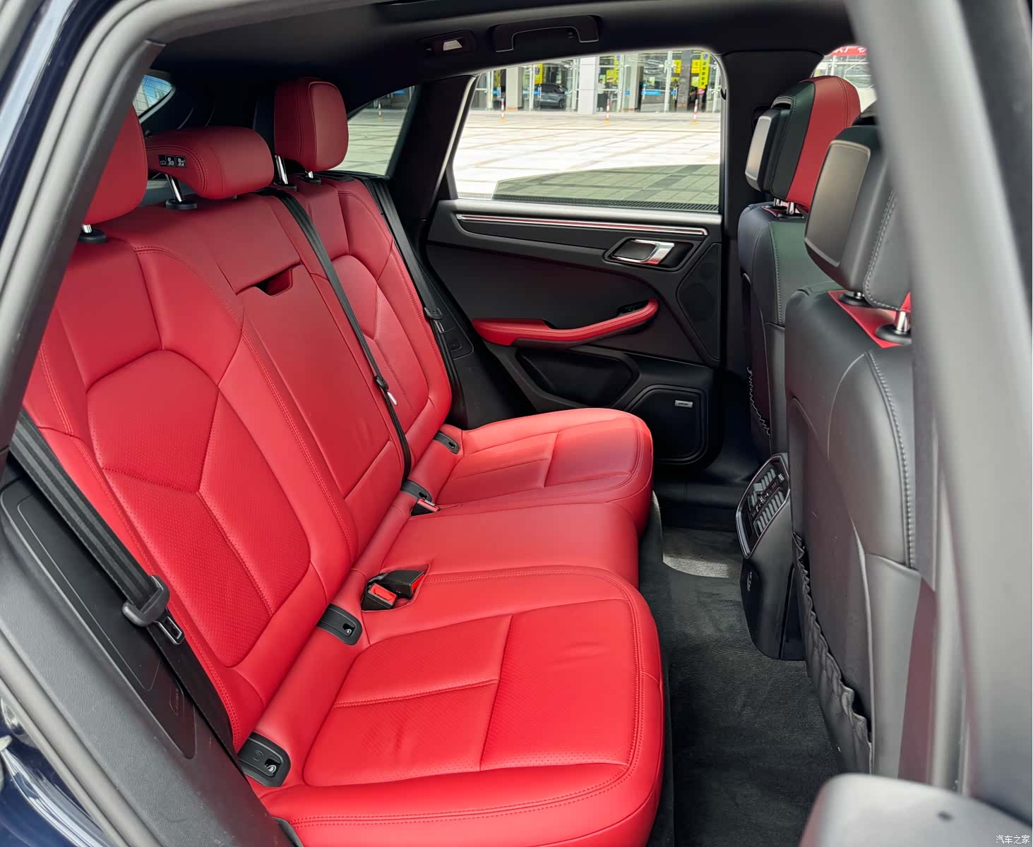 Porsche Macan, 2021 9