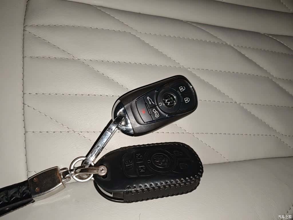 Buick GL8, 2022 9