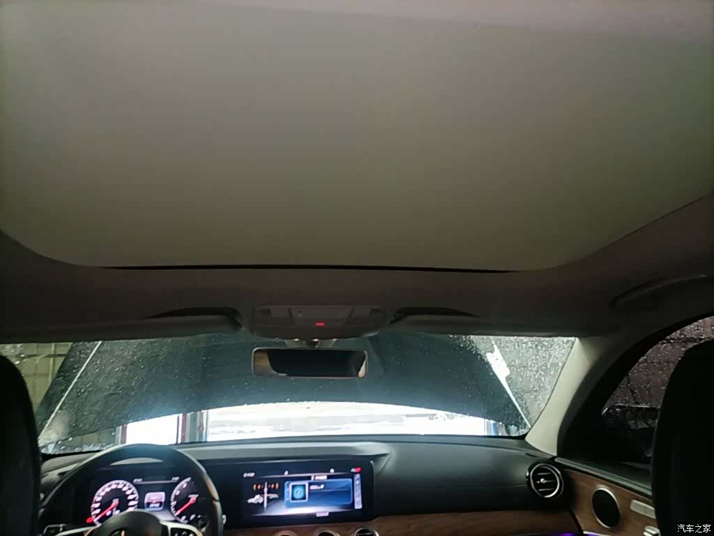 Mercedes-Benz E-Class, 2019 18