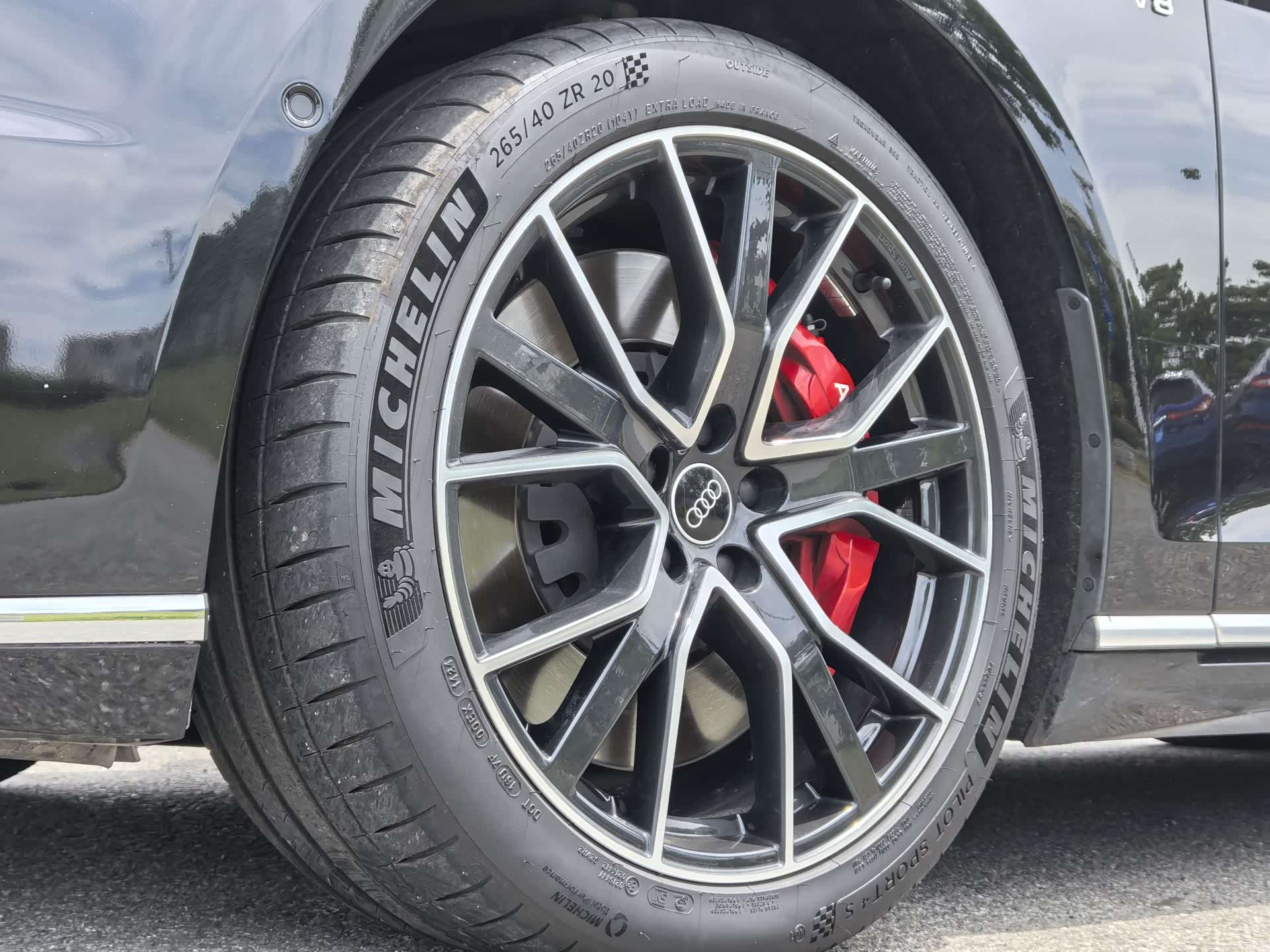Audi A8L, 2022 6