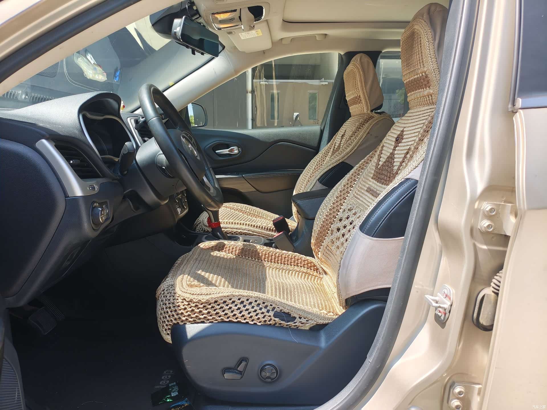 Jeep Cherokee, 2016 все фото