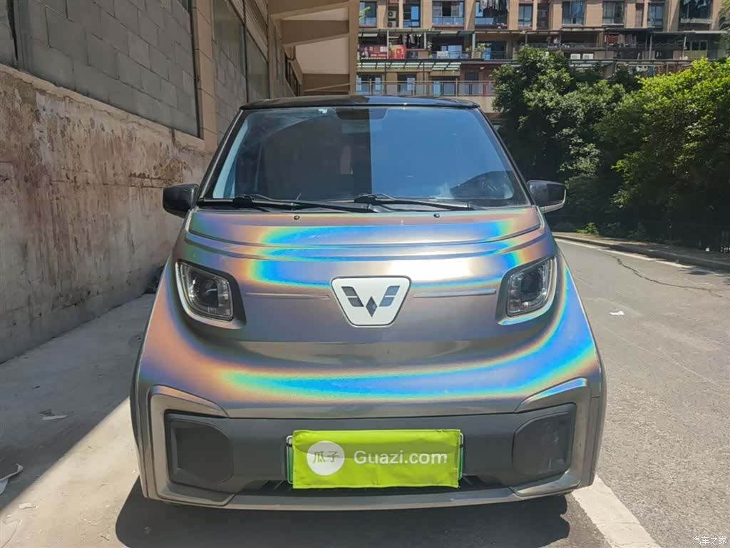 Wuling NanoEV, 2022 3