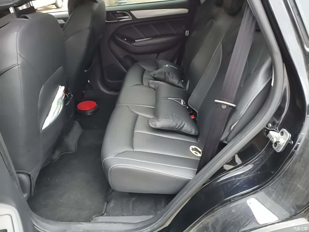 Roewe RX5, 2020 17