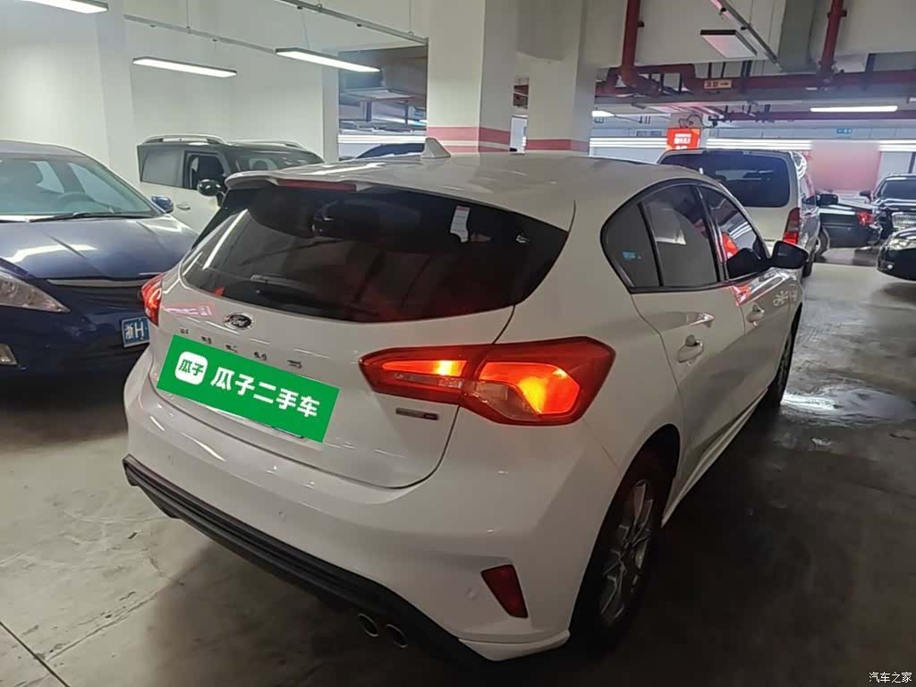 Ford Focus, 2021 7